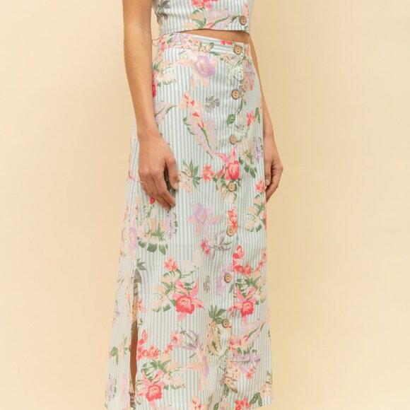HEM & THREAD Floral Button-Front Midi Skirt | Mint Stripe Garden Print - Picture 3 of 8
